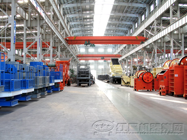 客戶(hù)進(jìn)廠參觀合影