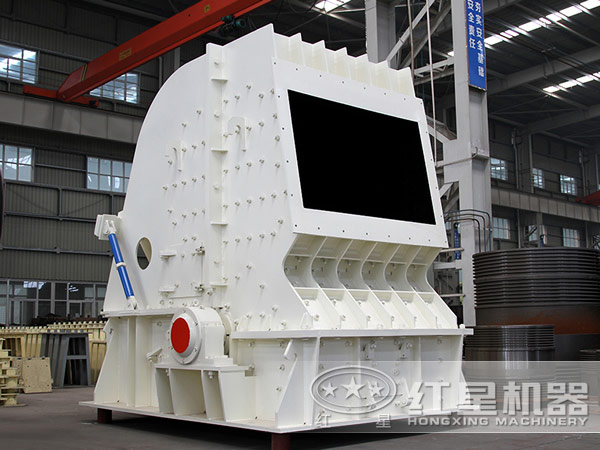 想要高產(chǎn)穩(wěn)產(chǎn)優(yōu)產(chǎn)——選擇反擊式破碎機，演繹一出破碎好戲