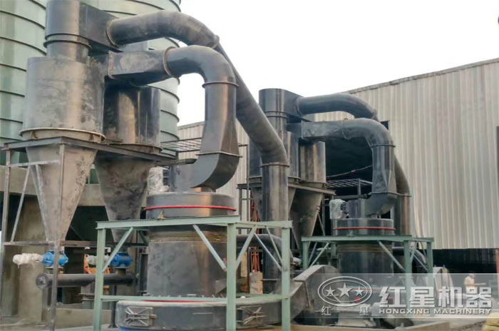 磨粉現(xiàn)場(chǎng) 磨粉現(xiàn)場(chǎng)