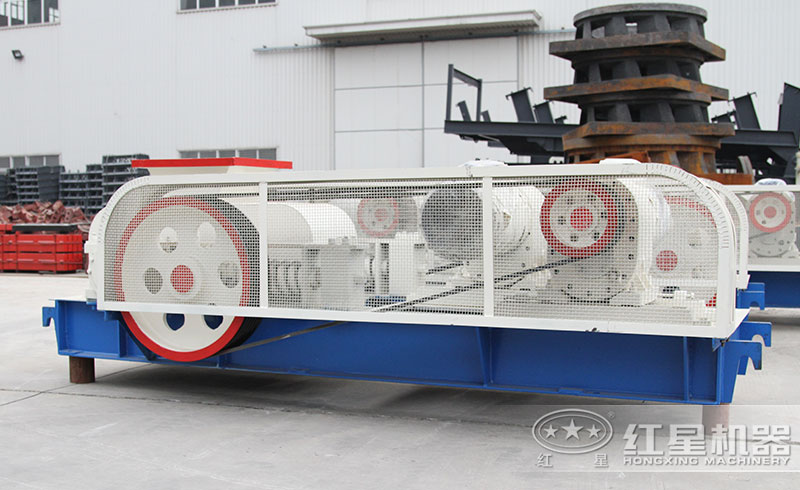 對輥制砂機(jī) 對輥制砂機(jī)