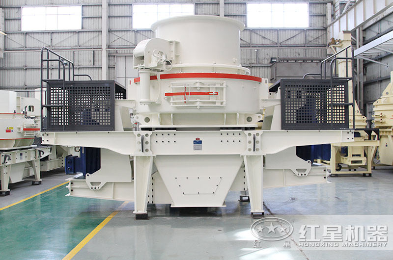 制砂機(jī)車間實景 制砂機(jī)車間實景