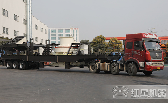 輪胎移動制砂機發(fā)往河北地區(qū)中 輪胎移動制砂機發(fā)往河北地區(qū)中