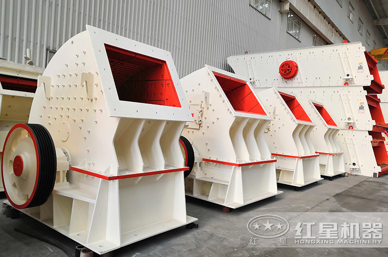 錘破機(jī)設(shè)備實(shí)物圖 錘破機(jī)設(shè)備實(shí)物圖