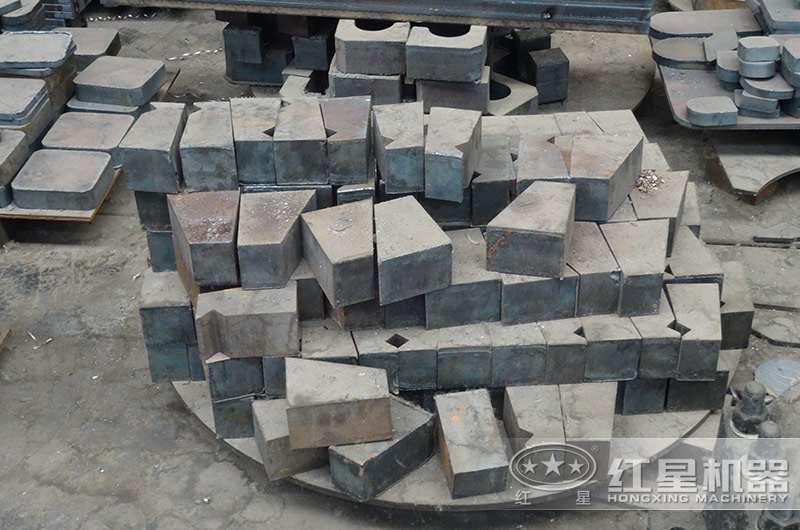 時(shí)產(chǎn)100噸機(jī)制砂整形機(jī)，推薦用HVI制砂機(jī)-好維護(hù)、成品率高