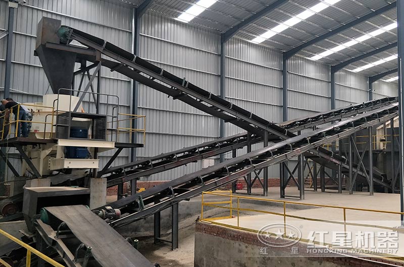 石英砂和硅砂是一回事嗎？石英砂可以做水泥地面嗎？