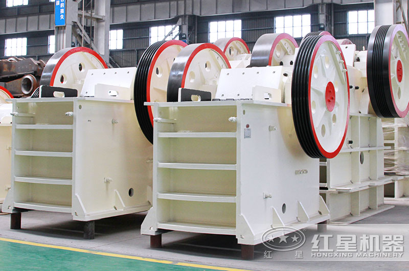 石灰石顎式破碎機圖片 石灰石顎式破碎機圖片