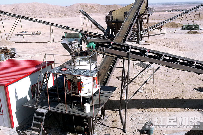 400圓錐破碎機(jī)作業(yè)現(xiàn)場實(shí)拍 400圓錐破碎機(jī)作業(yè)現(xiàn)場實(shí)拍