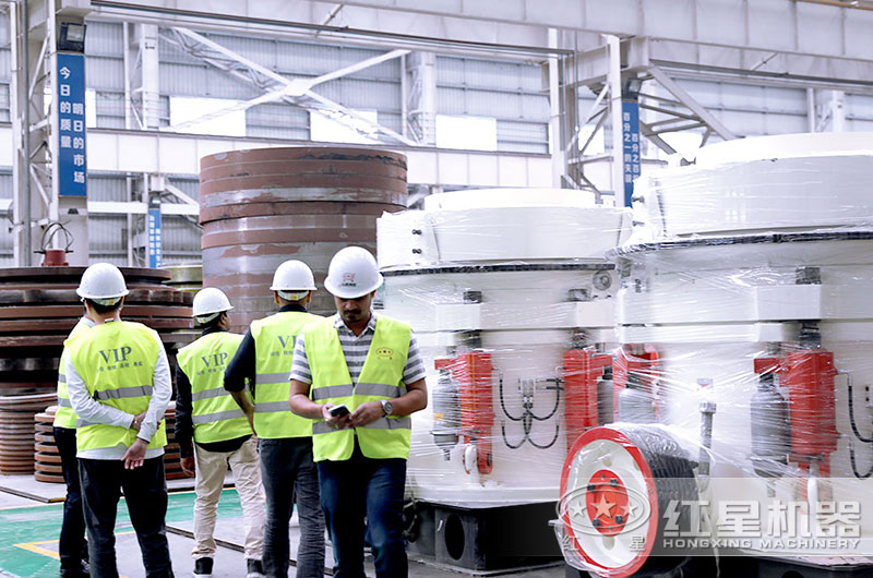 圓錐破碎機(jī)優(yōu)勢(shì)特點(diǎn)多，歡迎來廠考察