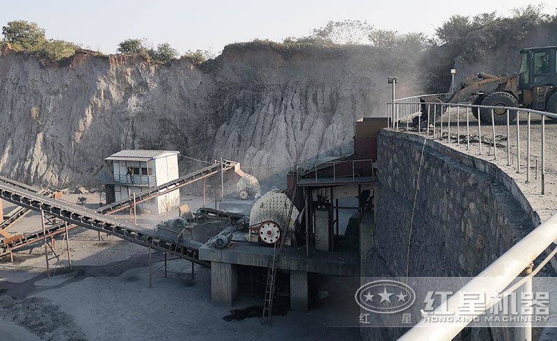 PCZ1615重錘式破碎機產量是多少？多少錢一臺？