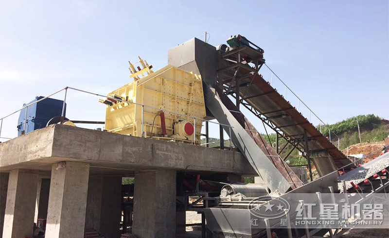 想買一臺破碎礦石的1315反擊破，多少錢？廠家給送貨嗎？