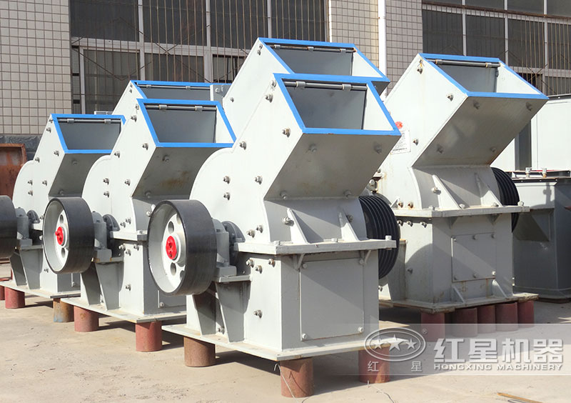 產(chǎn)量30噸錘式打砂機多少錢一臺，處理量由什么決定？