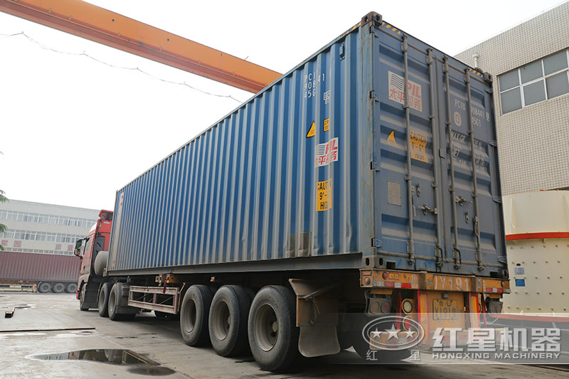 紅星機器錘式打砂機價格實惠，集裝箱發(fā)貨