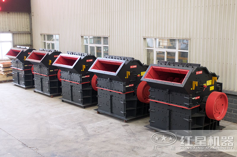 時(shí)產(chǎn)30噸的青石制砂機(jī)有哪些？多少錢一臺(tái)？