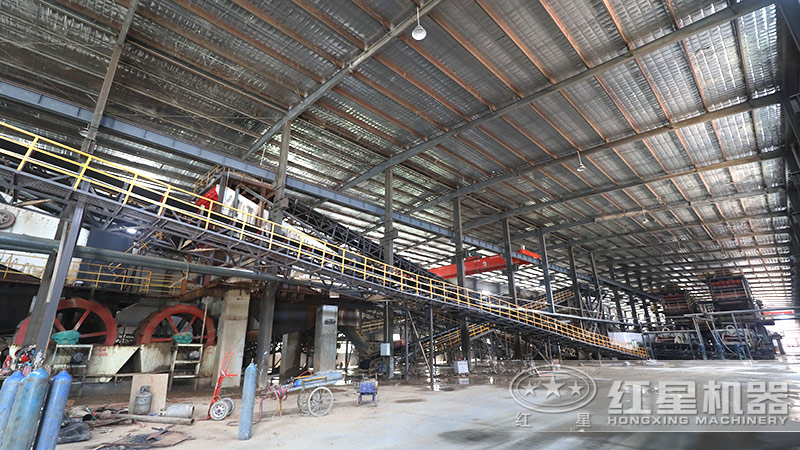 破碎洗沙設(shè)備多少錢，一小時(shí)產(chǎn)量200噸