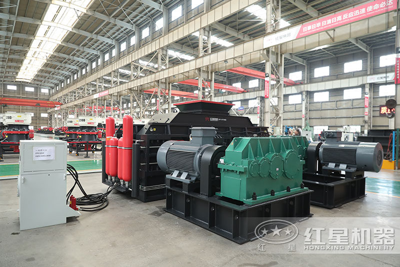 對輥制砂機(jī)，性價比高的石頭粉粹成沙子設(shè)備