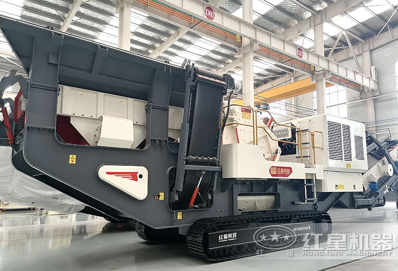 履帶移動(dòng)制砂機(jī)，濕地、爬坡無(wú)障礙