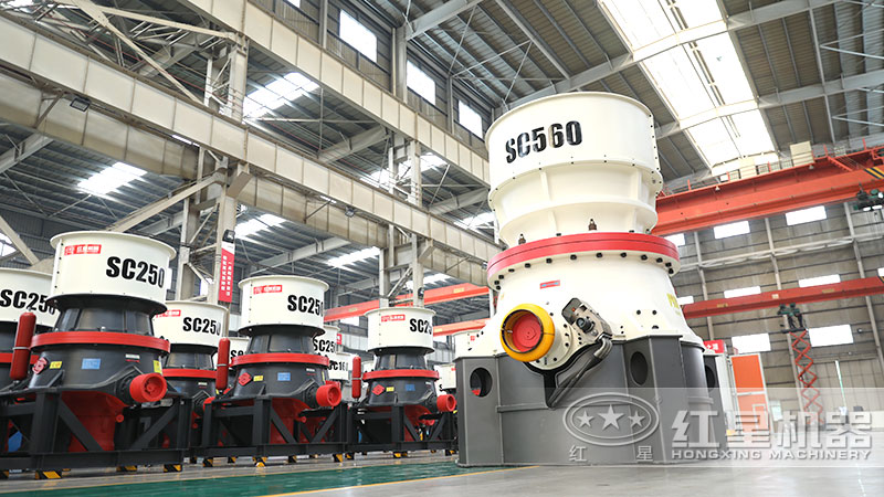 花崗巖邊角料能加工建筑用碎石，用哪種粉碎機(jī)效果好