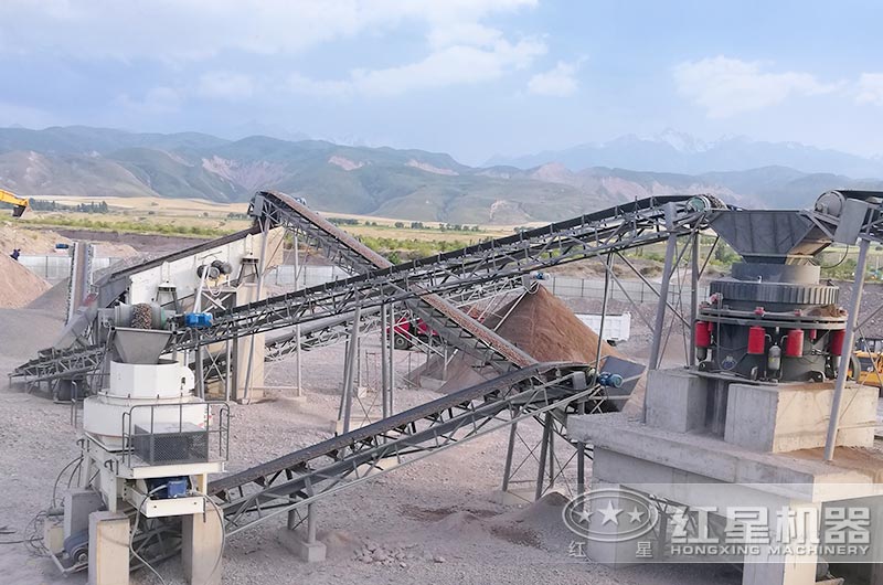 VSI制砂機(jī)作業(yè)現(xiàn)場(chǎng) VSI制砂機(jī)作業(yè)現(xiàn)場(chǎng)