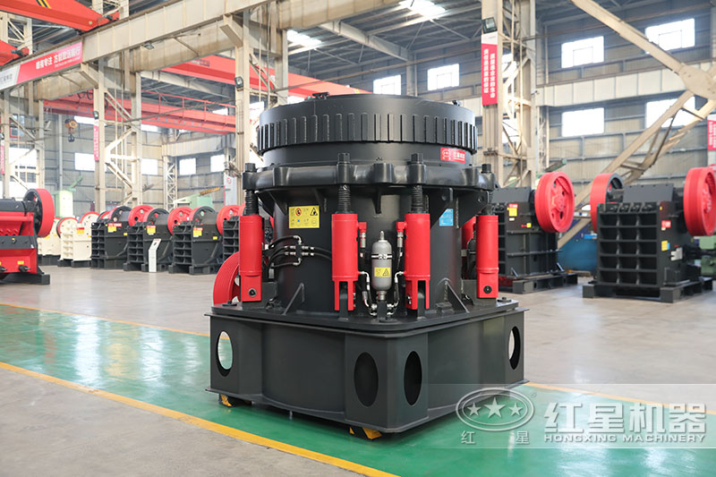 大塊石頭破碎機(jī)一天能碎多少噸石子？有幾種類型？價(jià)格多少