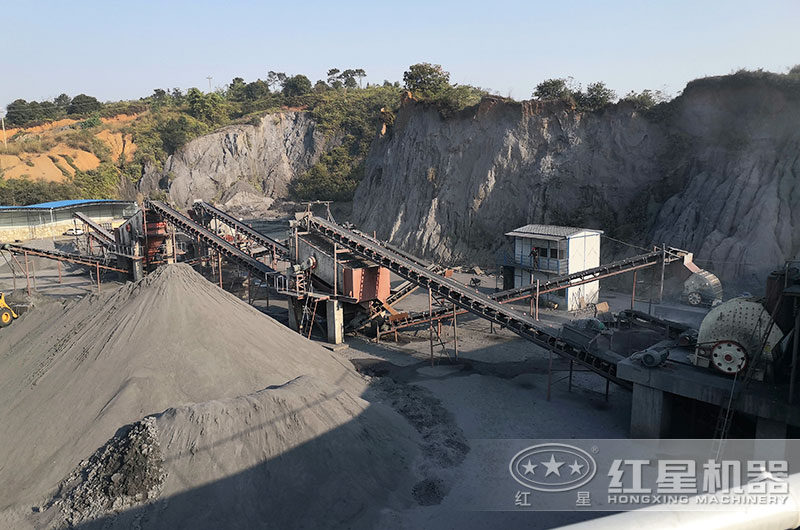 破碎煤的破碎機(jī)叫什么名字？圖片及價(jià)格